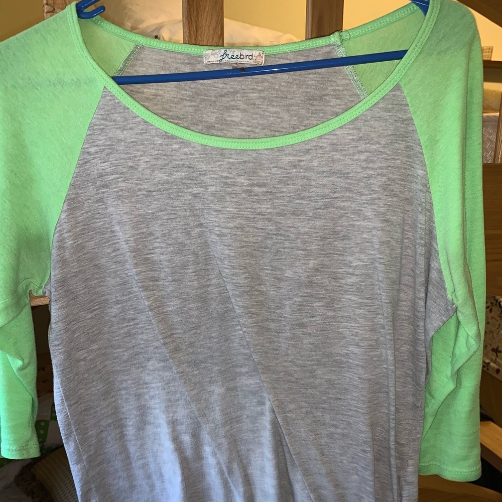3/4 sleeve tshirt